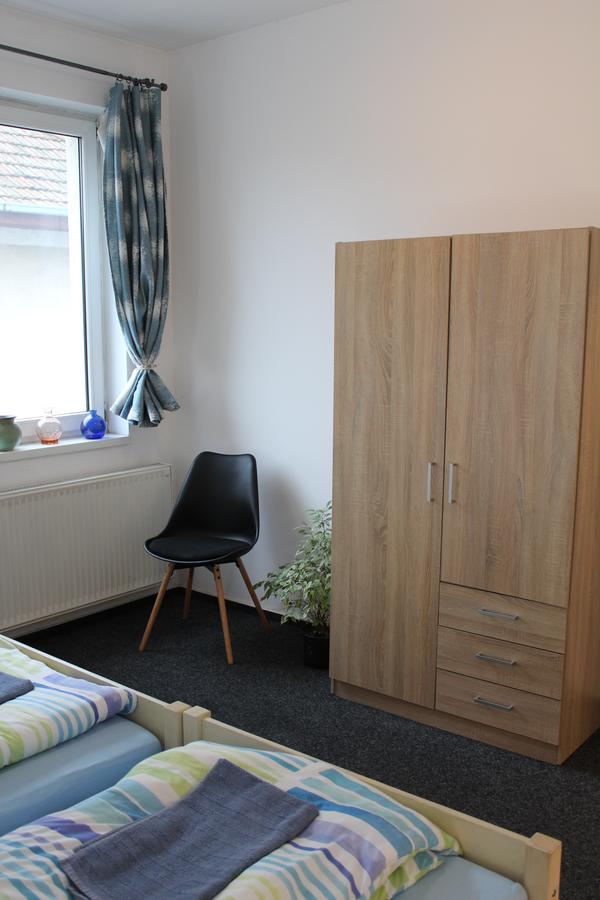 Aqua Apartments Satu Mare Luaran gambar