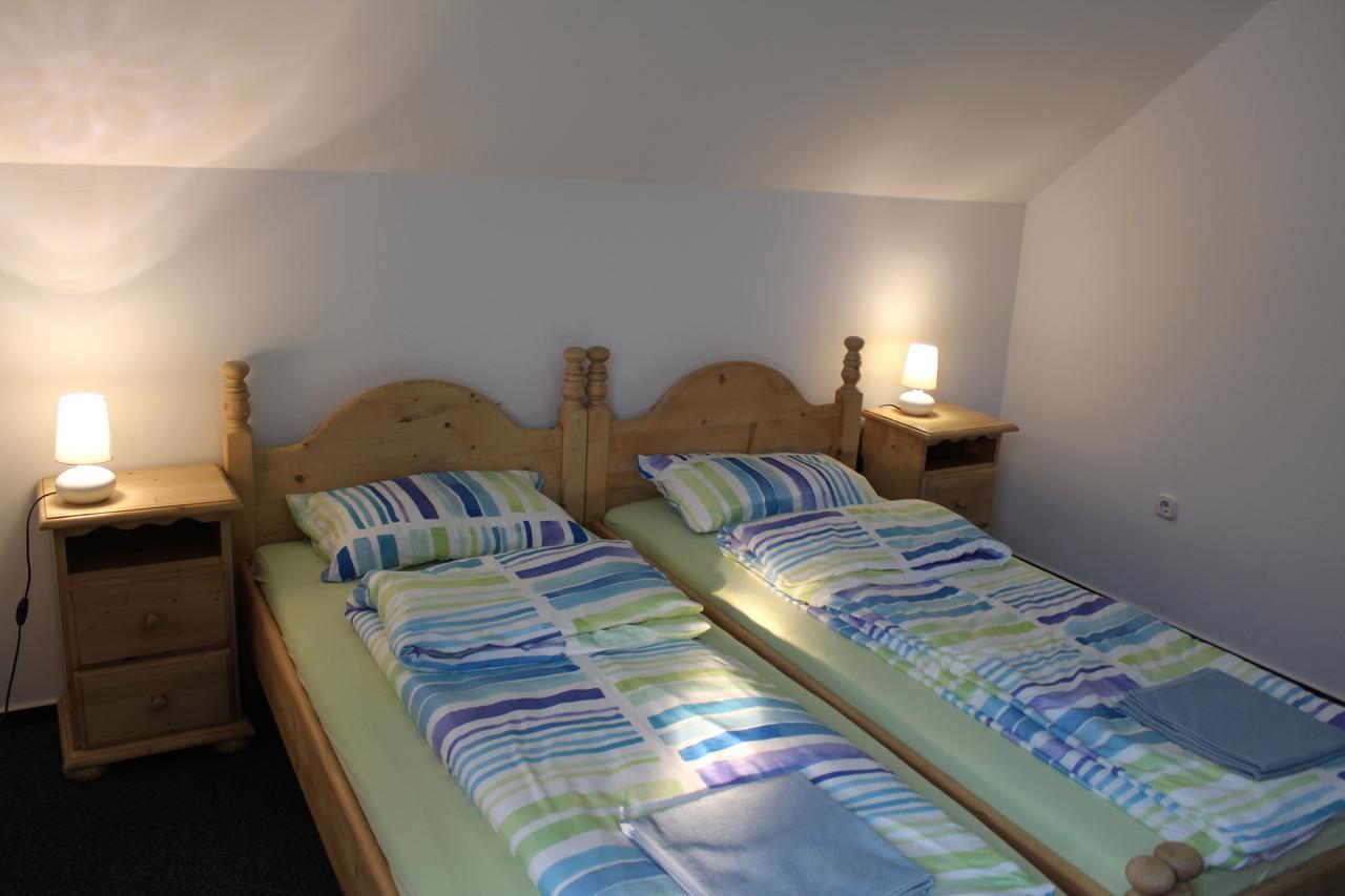 Aqua Apartments Satu Mare Luaran gambar